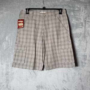 Wrangler Cargo Shorts Mens 32 Plaid Advanced Comfort NWT Gray Casual Outdoor